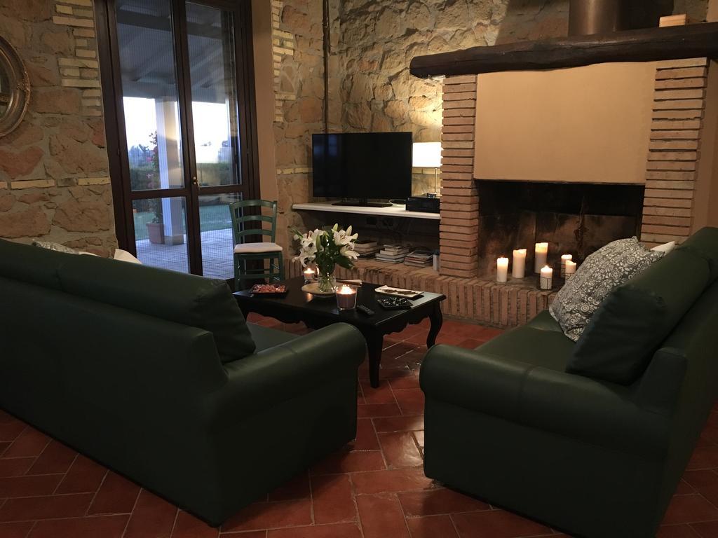 Il Casale Degli Ulivi - Agriturismo - Tenimenti Leone Lanuvio Exterior photo